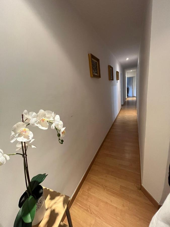 Habitacion Matrimonial En Piso Compartido En El Centro De Madrid Apartment Exterior foto